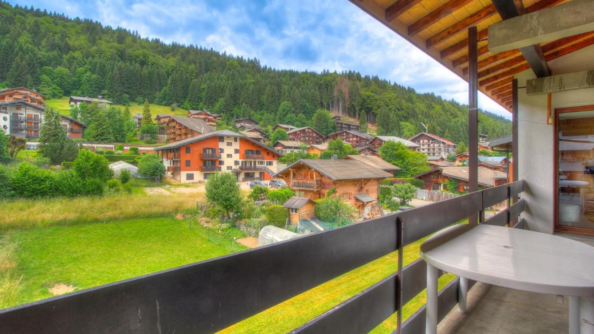 Le Jangilau Apartment Morzine 0*,